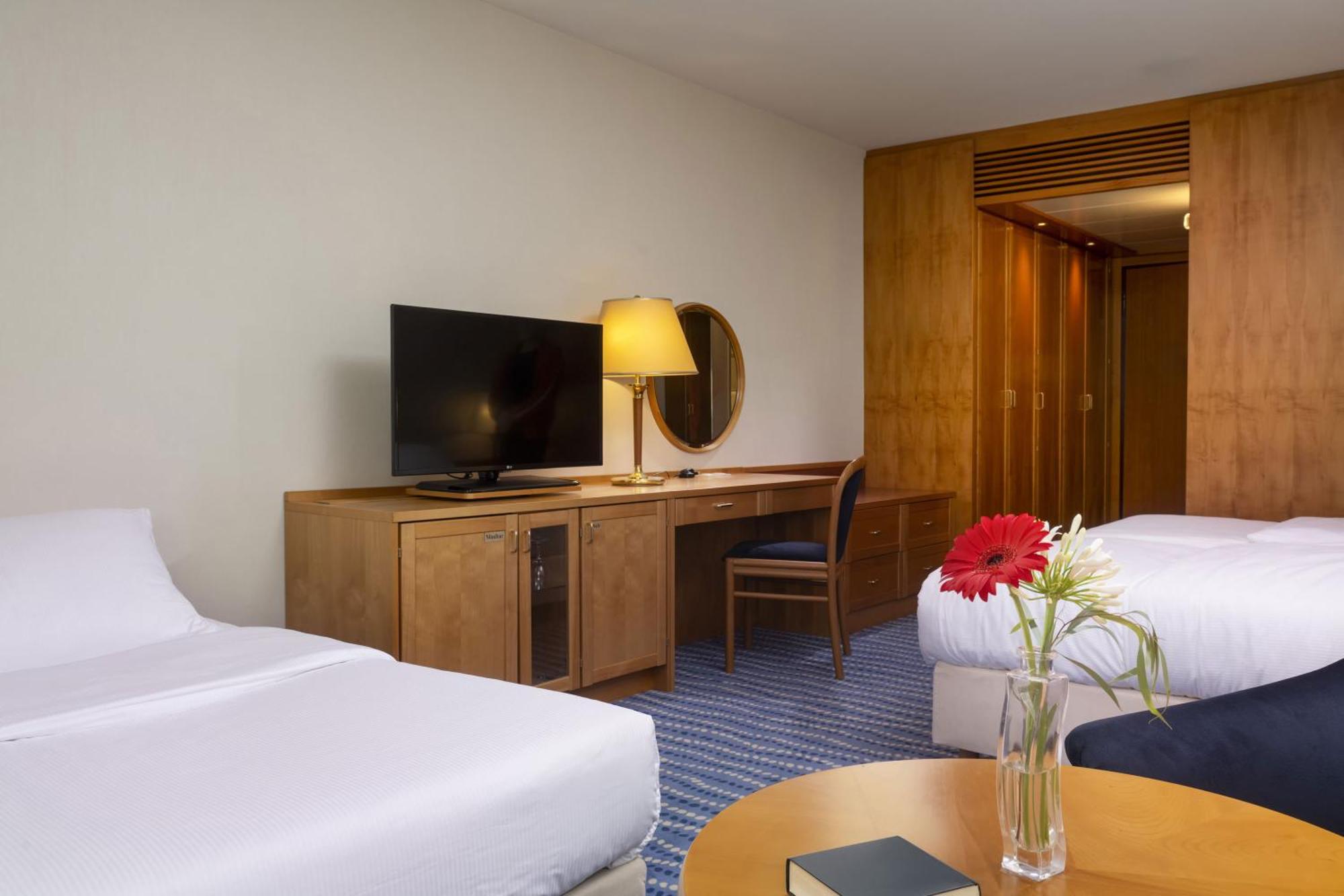 Maritim Hotel 4*